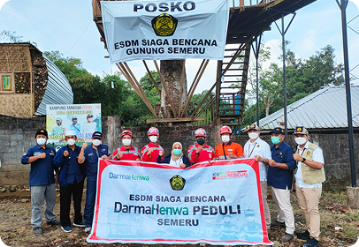 DARMA HENWA ASSISTS SEARCH AND RESCUE VICTIMS OF THE MOUNT SEMERU ERUPTION